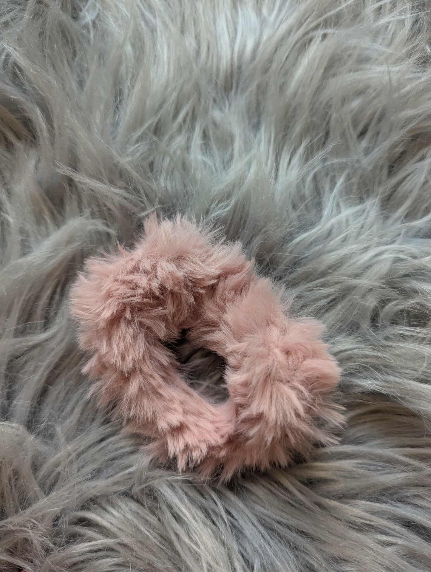 Scrunchie - Haarband - Haargummi - Fluffy
