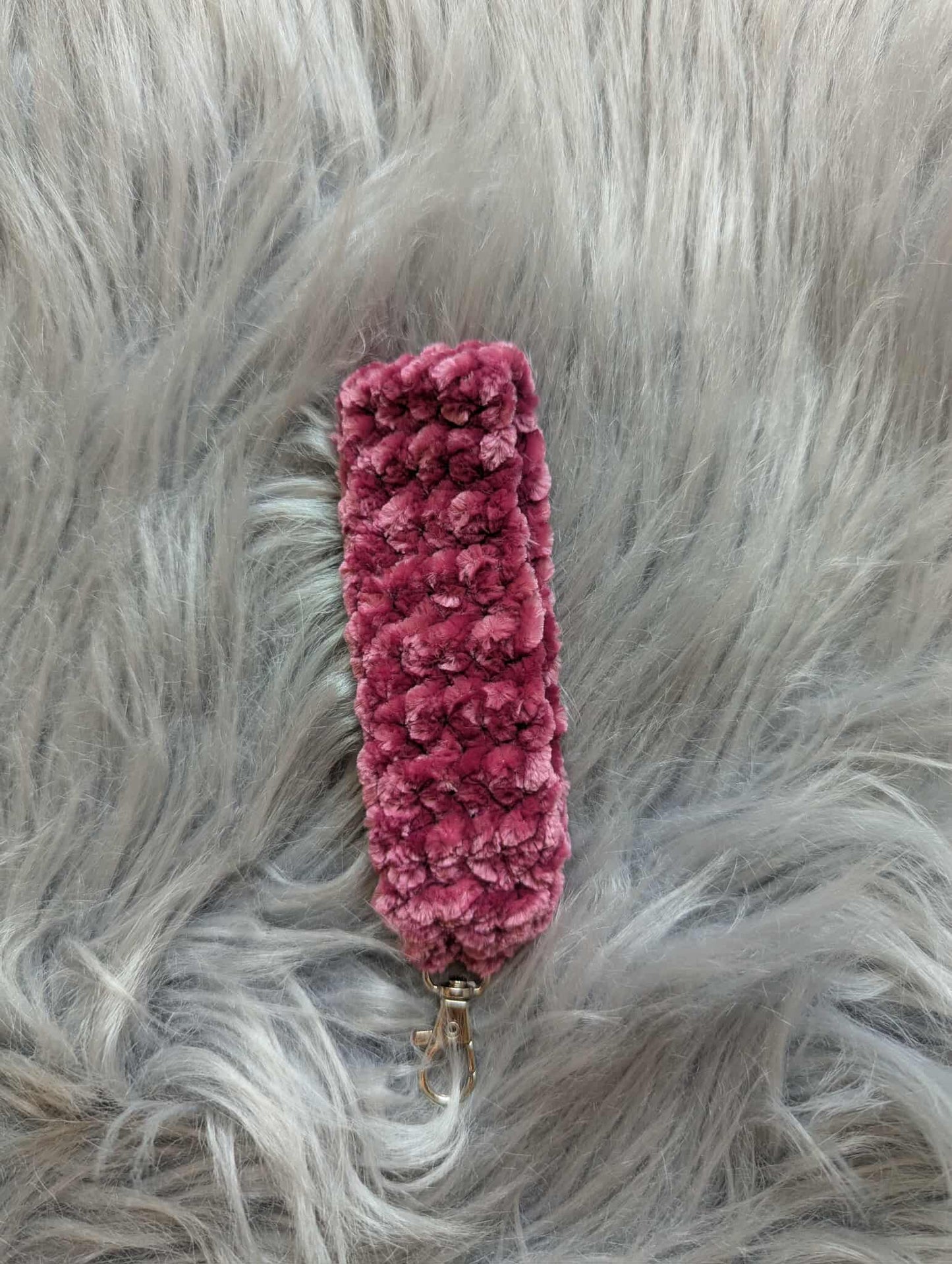 Wristband - Schlüsselband - Velvet - gehäkelt