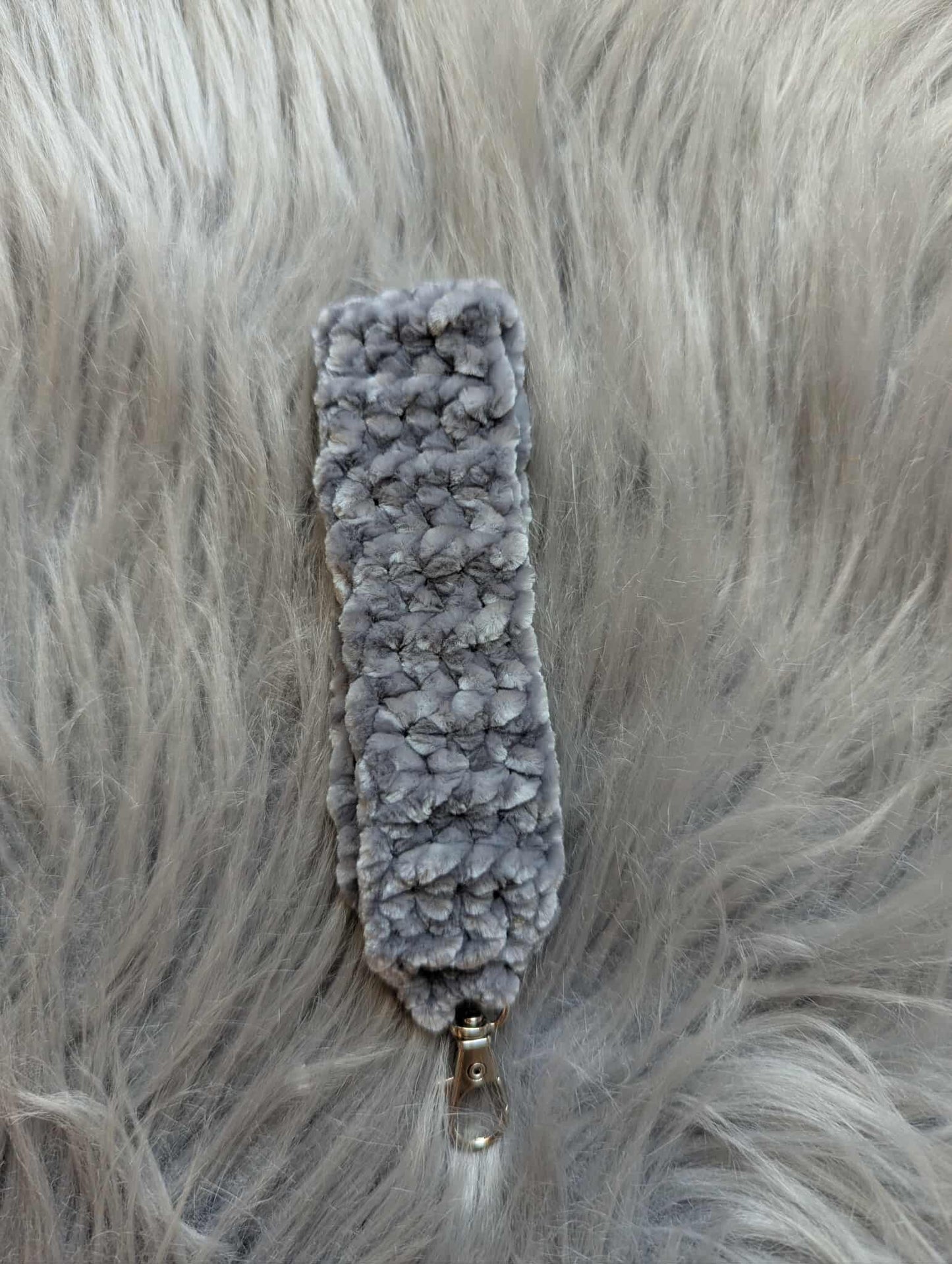 Wristband - Schlüsselband - Velvet - gehäkelt